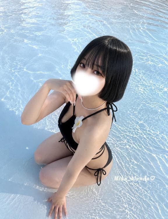 💞ふたりプールで